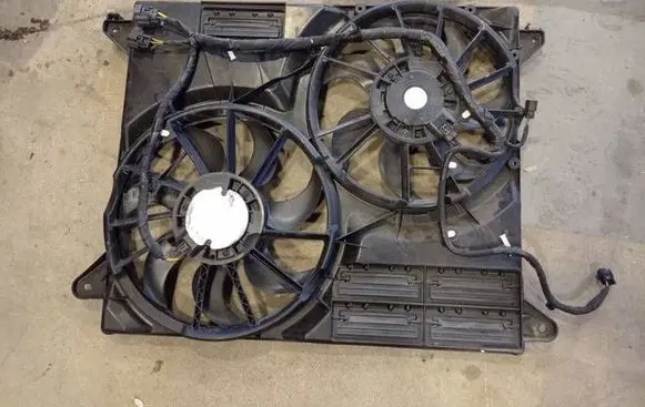 Ford Edge II Radiator cooling fan shroud F2G38C607CF F2G38C607 6002XH0179