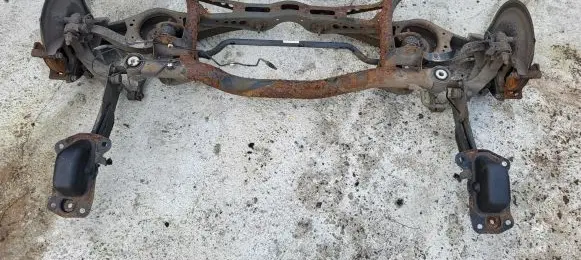 Volkswagen PASSAT B6 Rear beam 10HAGCBHAC