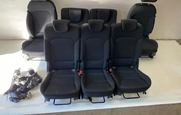 Seat set