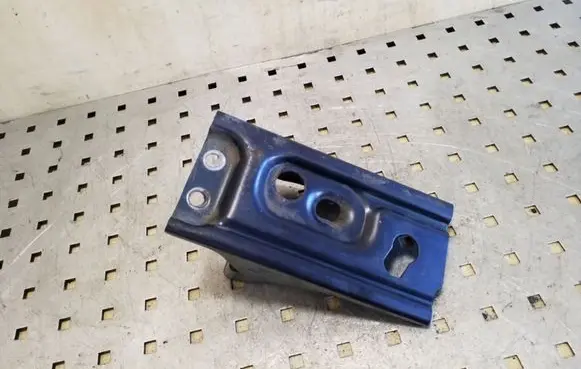 Mitsubishi Outlander Battery bracket 
