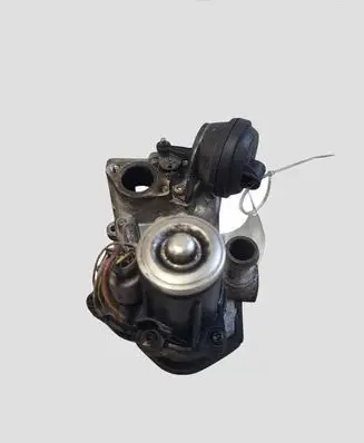 Volkswagen PASSAT B7 EGR valve 11725507 0280751016