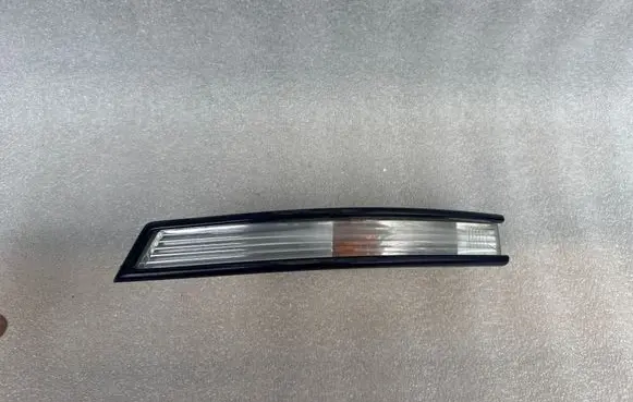 Volkswagen PASSAT B6 Front indicator light 3C0953041H 3c0807717a