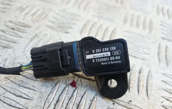 Mini One - Cooper Coupe R56 Air pressure sensor 0261230136 V753981180 7539811