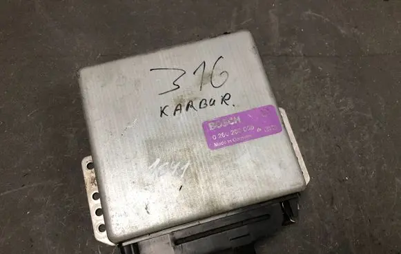 Opel Zafira A Engine control unit/module 0260200005