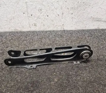 BMW i5 G60 Rear upper control arm/wishbone 8843530