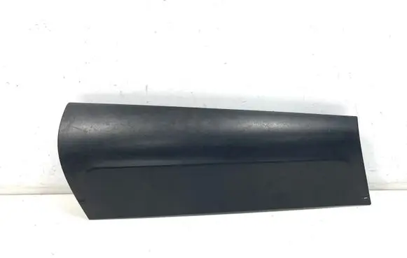 (D)pillar trim (top)