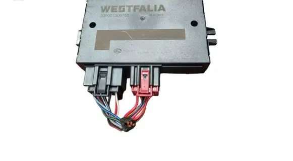 Skoda Octavia Mk2 (1Z) Tow bar trailer control unit/module 5DS01015441 8200028355