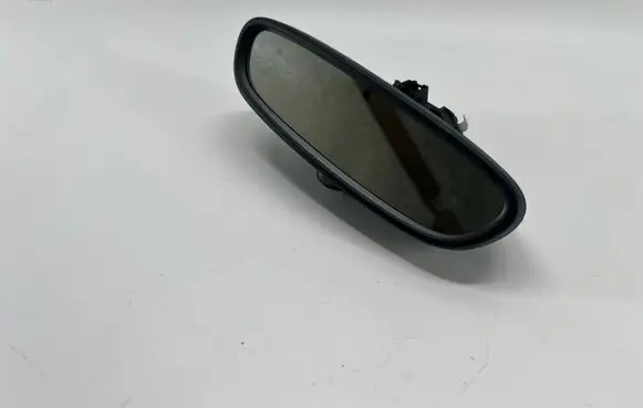 Rear view mirror (interior)