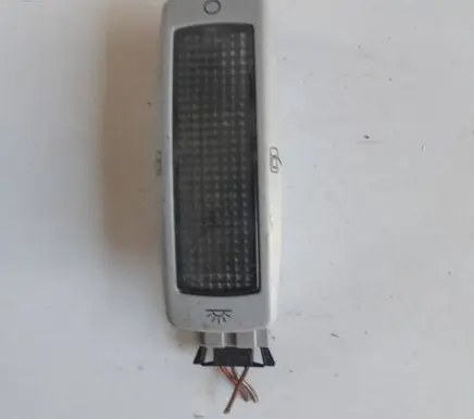Volkswagen PASSAT B5 Rear seat light 3B0947291