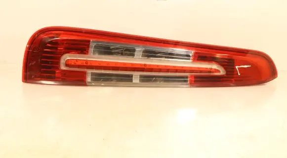 Ford C-MAX I Rear/tail lights E12312