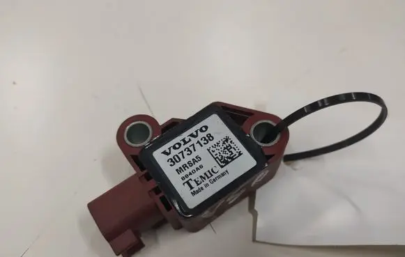 Volvo V50 Airbag deployment crash/impact sensor 30737138 MRSA5 8840A6