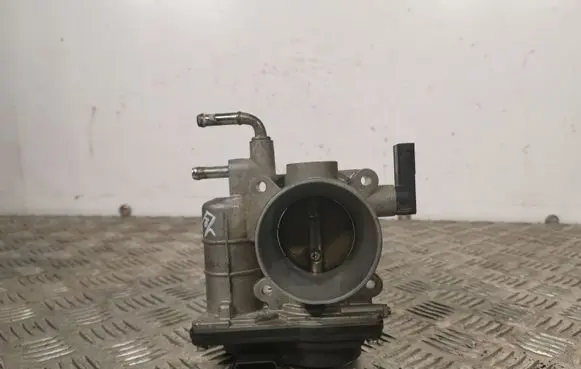 Subaru Impreza III Electric throttle body valve G87082 52601