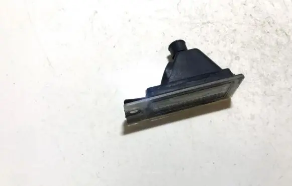 Volvo V70 Number plate light 9187153