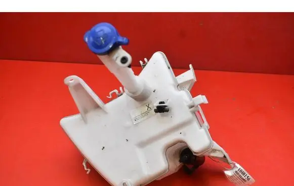 Toyota Auris 150 Windshield washer fluid reservoir/tank 8535002200