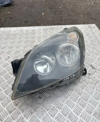 Opel Astra H Headlight/headlamp 24451032