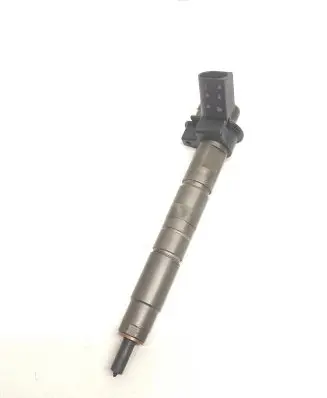BMW 6 F12 F13 Fuel injector 7823461