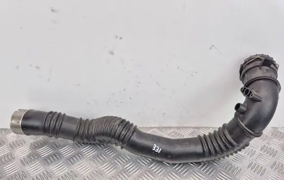 BMW 5 GT F07 Intercooler hose/pipe 7612091 1067837S01