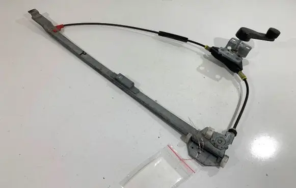 Volkswagen Transporter - Caravelle T4 Front door window regulator with motor 