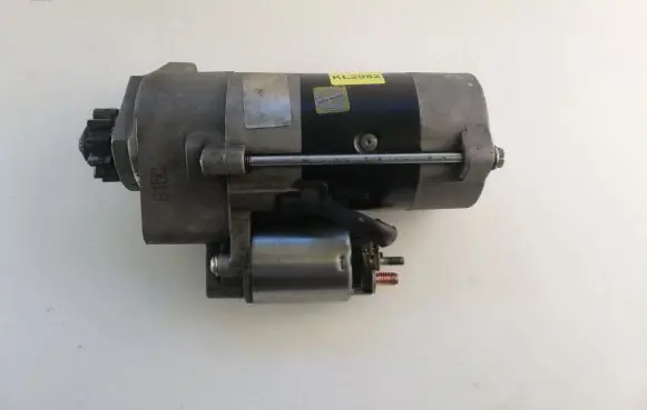 Nissan Navara D40 Starter motor KL2982