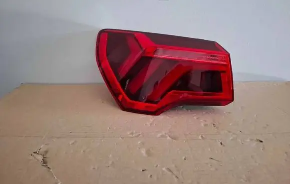 Audi Q3 F3 Rear/tail lights 83A945091 646501 646500