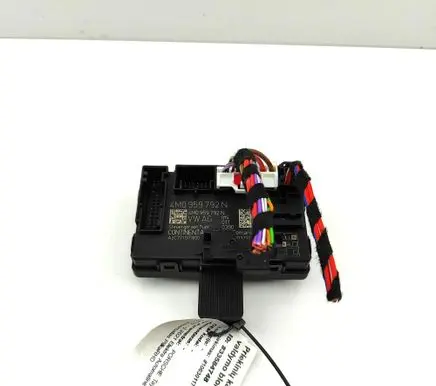 Porsche Taycan 9J1 Door control unit/module 4M0959792N A2C7711371000