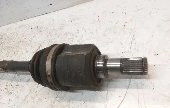 Hyundai ix35 Front driveshaft 