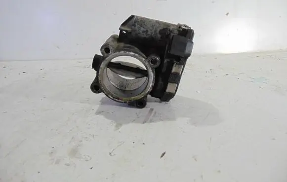 Mercedes-Benz ML W164 Throttle valve