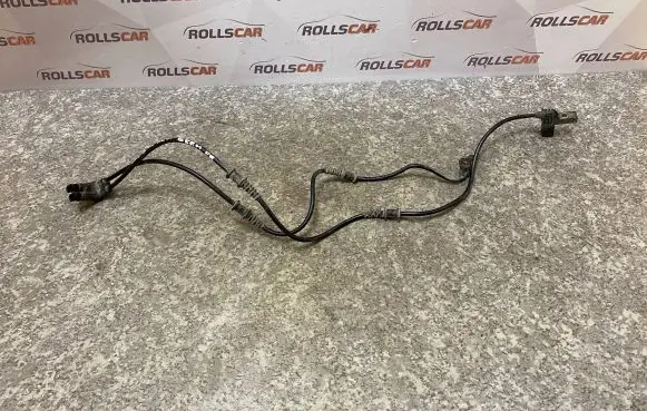 Mercedes-Benz C W203 ABS brake wheel speed sensor A2035400417 A2035401505