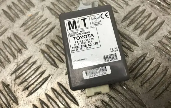 Lexus GS 250 350 300H 450H Door control unit/module 8974030320