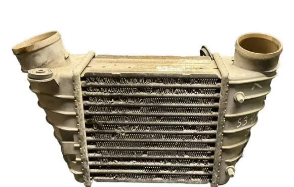 Audi TT Mk1 Intercooler radiator 8L9145805 848904SC