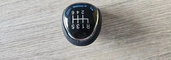 Ford Transit Gear lever shifter trim leather/knob