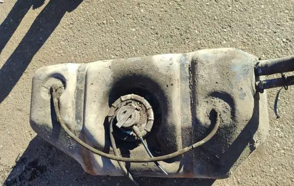 Jeep Wrangler Fuel tank 