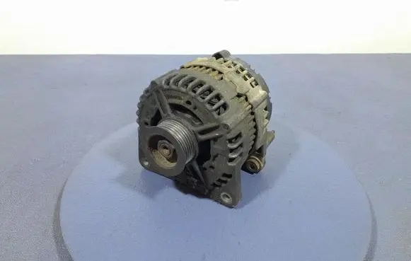 Audi Q7 4L Generator/alternator 059903016P