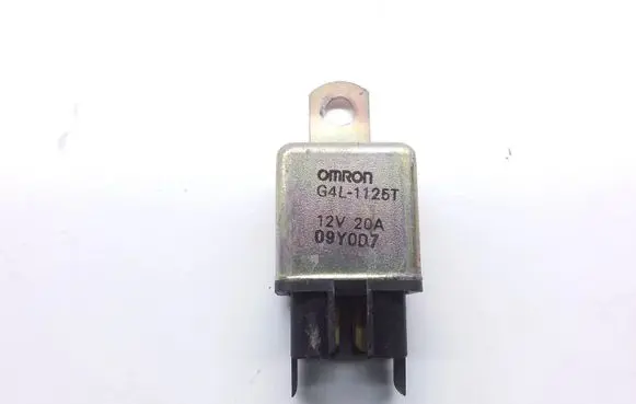 Volvo S40, V40 Other relay 09Y0D7 G4L1125T