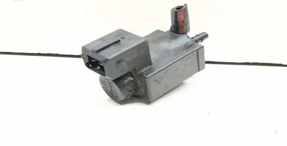 BMW 7 E65 E66 Vacuum valve 7223410