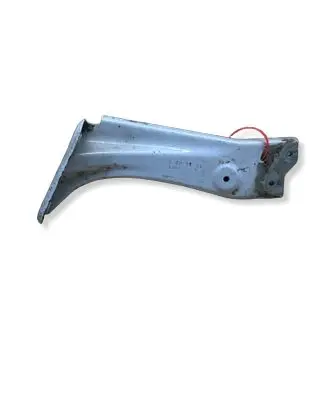 Skoda Octavia Mk3 (5E) Fender mounting bracket 5E0821141 101402