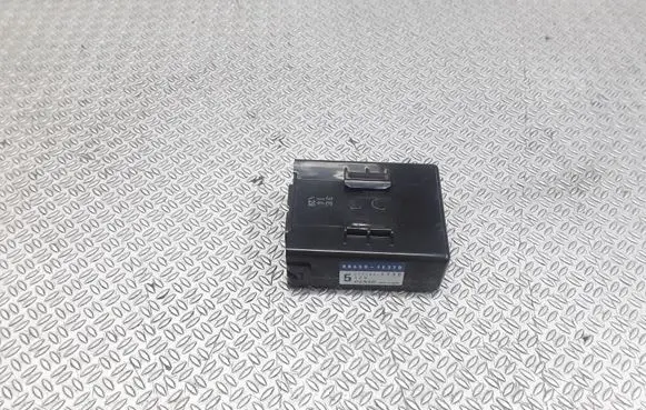 Toyota Yaris Other control units/modules 886501E370 2771001790