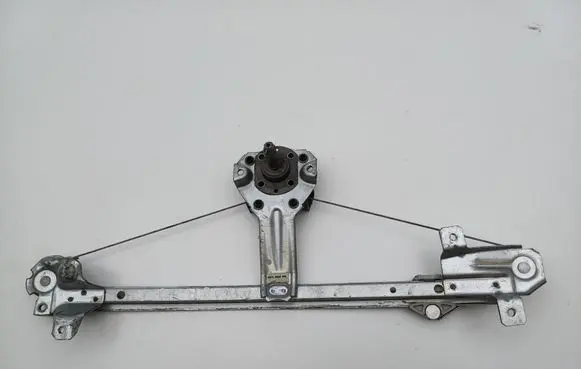 Opel Omega B2 Rear door manual window regulator 90459120