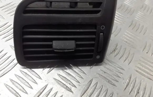Fiat Croma Dashboard side air vent grill/cover trim 735364108