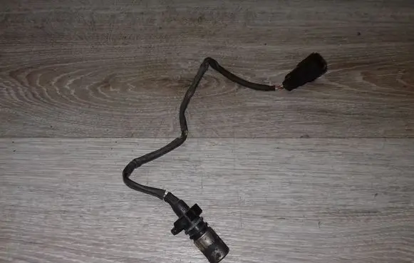 Volvo S60 Crankshaft position sensor 1275599