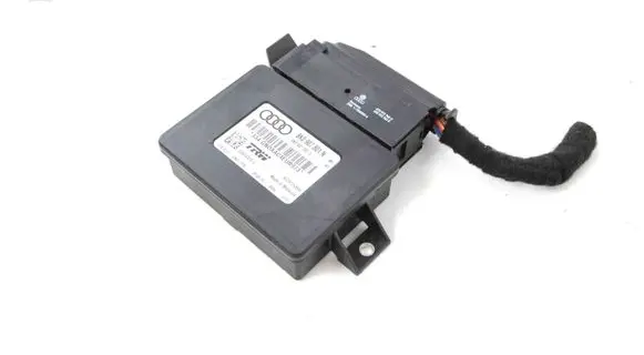 Audi A4 S4 B8 8K Rear brake EMF control unit/module 8K0907801N