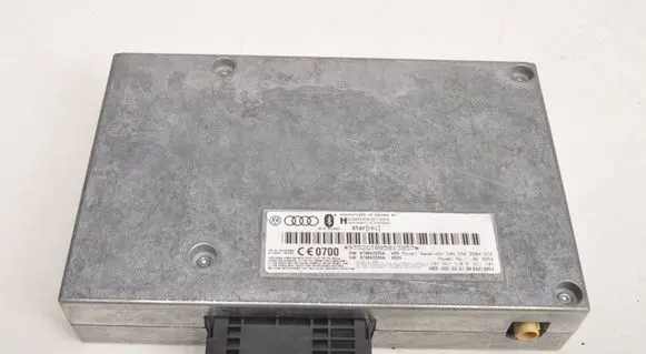 Audi A4 Allroad B8 Bluetooth control unit module 8T0862335A