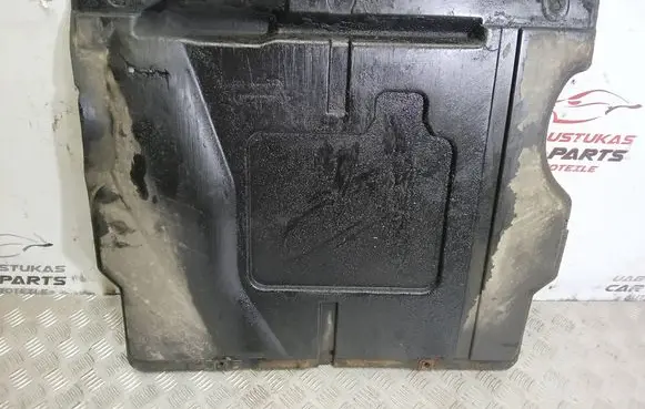Audi A6 S6 C4 4A Gearbox bottom protection 