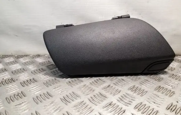 Opel Mokka Glove box AXB18966