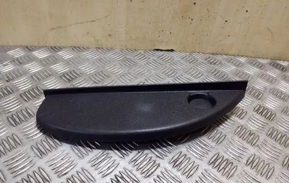Nissan NV400 Dashboard side end trim 689200022R