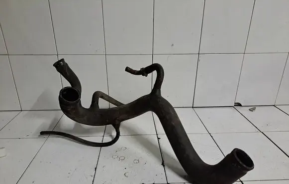 Jaguar XJ X300 Coolant pipe/hose 973X9638A3