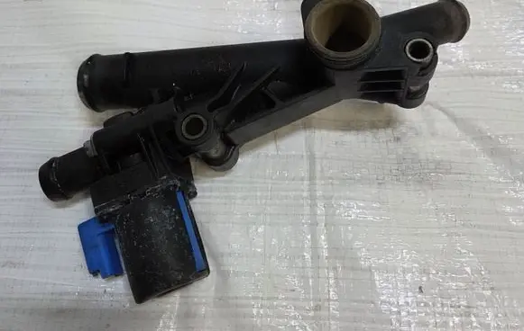 Ford Focus Engine coolant pipe/hose BM5G-8K556-EA