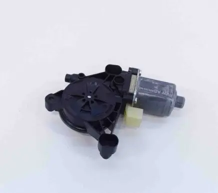 Audi Q7 4M Rear door window regulator motor 0130822704 8W0959802