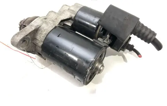 Audi A3 S3 8P Starter motor 0001120408