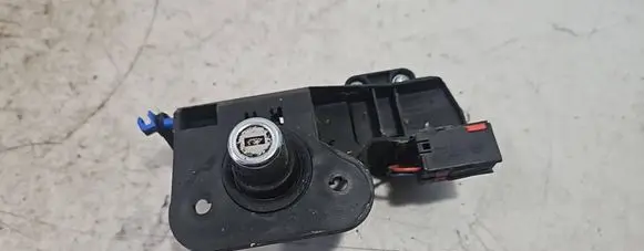 Opel Corsa C Tailgate exterior lock 09183495 32505603 14092895
